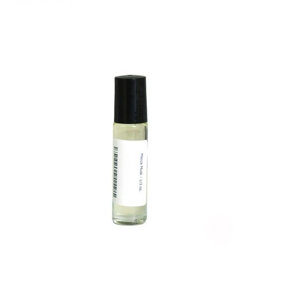 Mecca Musk Old Edition Fragrance Oil in a 1/3 Oz Roll-On Bottle - Picture 3 of 7